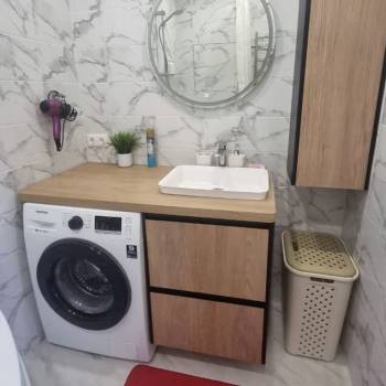 Продается Многокомнатная квартира, 83 м²