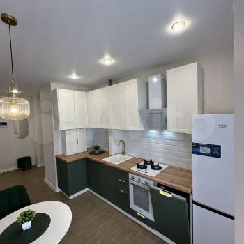 Продается 1-комнатная квартира, 37 м²