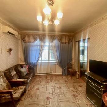 Продается 3-х комнатная квартира, 53 м²