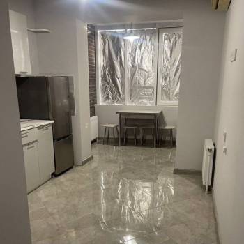 Сдается 1-комнатная квартира, 43 м²