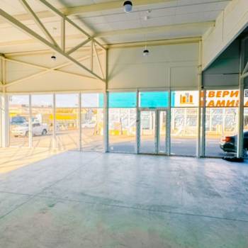 Сдается Нежилое помещение, 200 м²