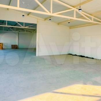 Сдается Нежилое помещение, 200 м²