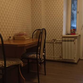 Продается 1-комнатная квартира, 37 м²