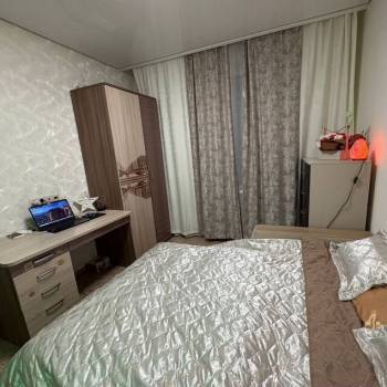 Продается Многокомнатная квартира, 73,8 м²