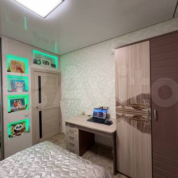 Продается Многокомнатная квартира, 73,8 м²