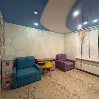 Продается Многокомнатная квартира, 73,8 м²