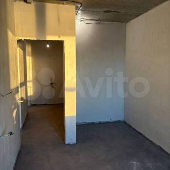 Продается 1-комнатная квартира, 42 м²