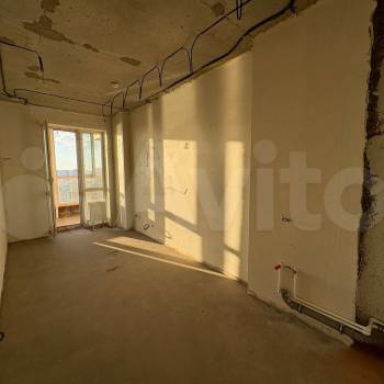 Продается 1-комнатная квартира, 42 м²