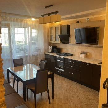 Продается 2-х комнатная квартира, 70 м²