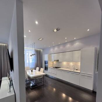 Продается 3-х комнатная квартира, 110 м²