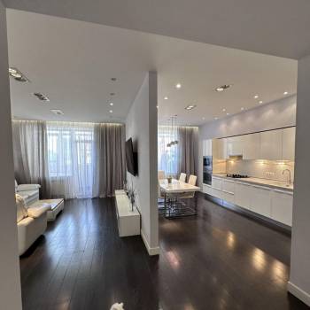 Продается 3-х комнатная квартира, 110 м²