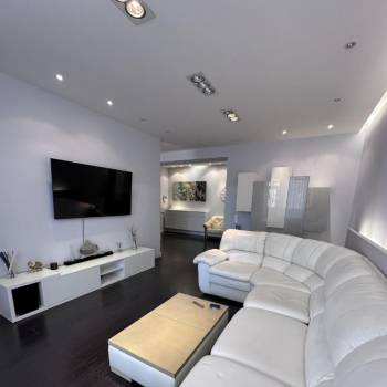 Продается 3-х комнатная квартира, 110 м²