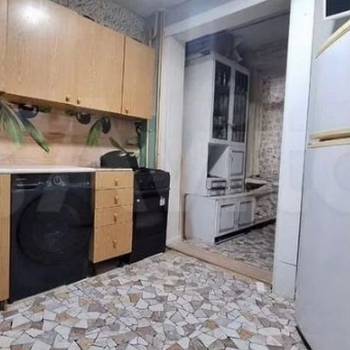 Продается 1-комнатная квартира, 46,5 м²