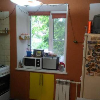 Продается 3-х комнатная квартира, 56 м²