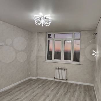 Продается 1-комнатная квартира, 43 м²