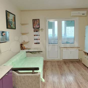 Продается 1-комнатная квартира, 27,7 м²