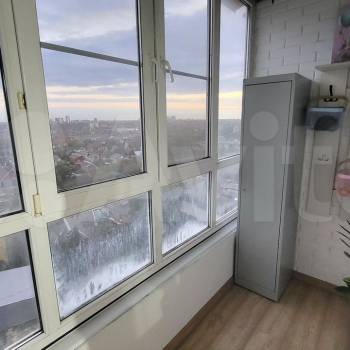 Продается 1-комнатная квартира, 40 м²