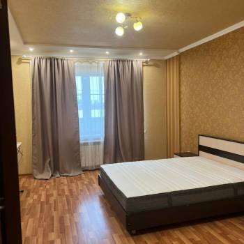 Сдается 1-комнатная квартира, 47 м²