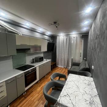 Сдается 1-комнатная квартира, 47 м²