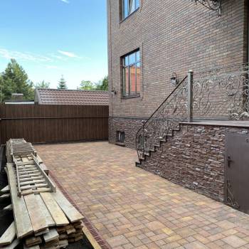 Продается Дом, 350 м²