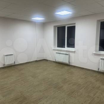 Сдается Нежилое помещение, 139 м²