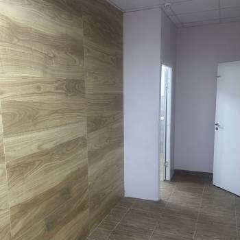 Сдается Нежилое помещение, 139 м²