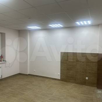 Сдается Нежилое помещение, 139 м²