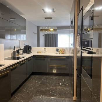 Продается 3-х комнатная квартира, 117 м²