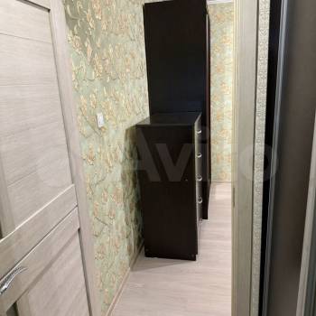 Продается 1-комнатная квартира, 50 м²