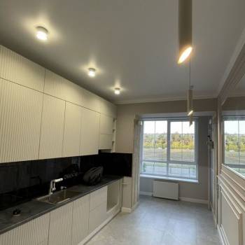 Продается 1-комнатная квартира, 37 м²