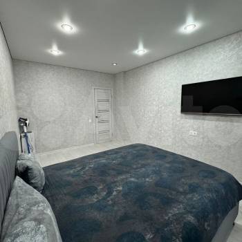 Продается 1-комнатная квартира, 37,5 м²