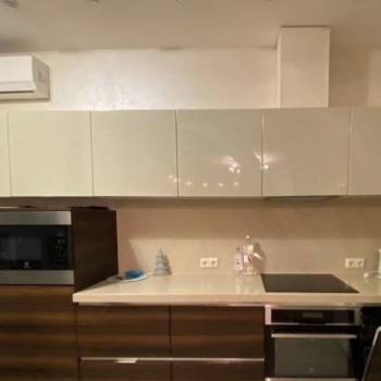 Сдается 2-х комнатная квартира, 100 м²