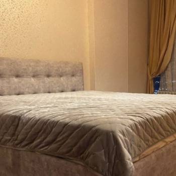 Сдается 2-х комнатная квартира, 100 м²