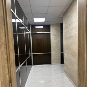 Сдается Офис, 610 м²