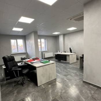 Сдается Офис, 610 м²