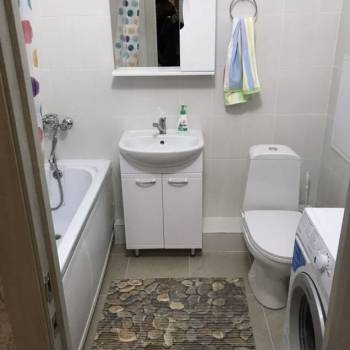 Сдается 1-комнатная квартира, 40 м²