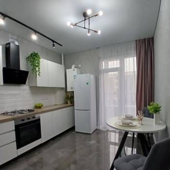 Продается 1-комнатная квартира, 39 м²