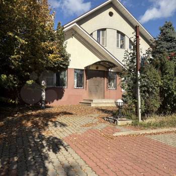 Продается Нежилое помещение, 600 м²