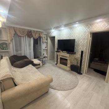 Сдается Многокомнатная квартира, 50 м²