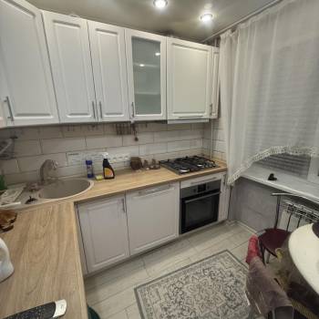 Сдается Многокомнатная квартира, 50 м²