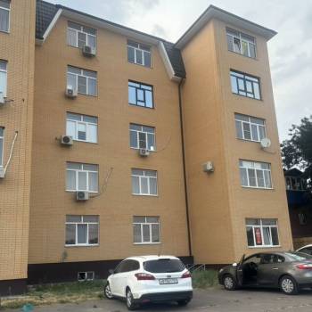 Продается Многокомнатная квартира, 234 м²