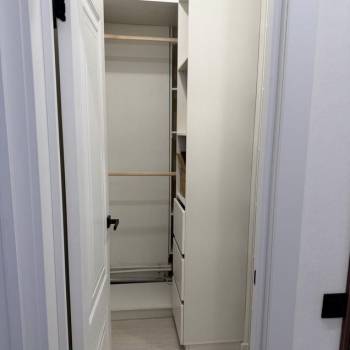 Продается 1-комнатная квартира, 36 м²