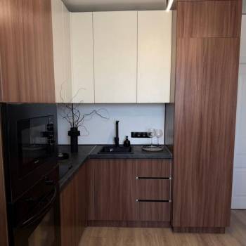 Продается 1-комнатная квартира, 36 м²