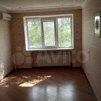 Продается 3-х комнатная квартира, 62 м²