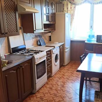 Продается 3-х комнатная квартира, 64 м²