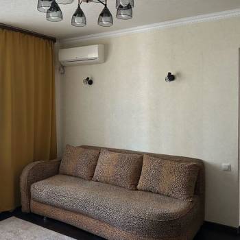 Сдается Многокомнатная квартира, 63 м²