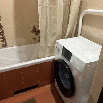 Сдается Многокомнатная квартира, 63 м²