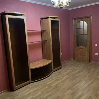 Продается 1-комнатная квартира, 39 м²