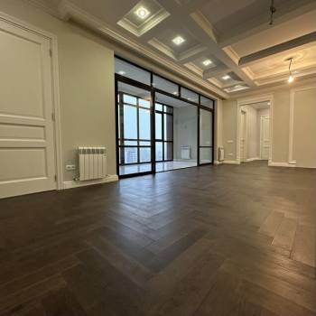 Продается Многокомнатная квартира, 172 м²