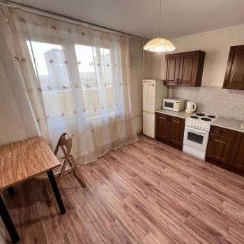 Продается 1-комнатная квартира, 30 м²